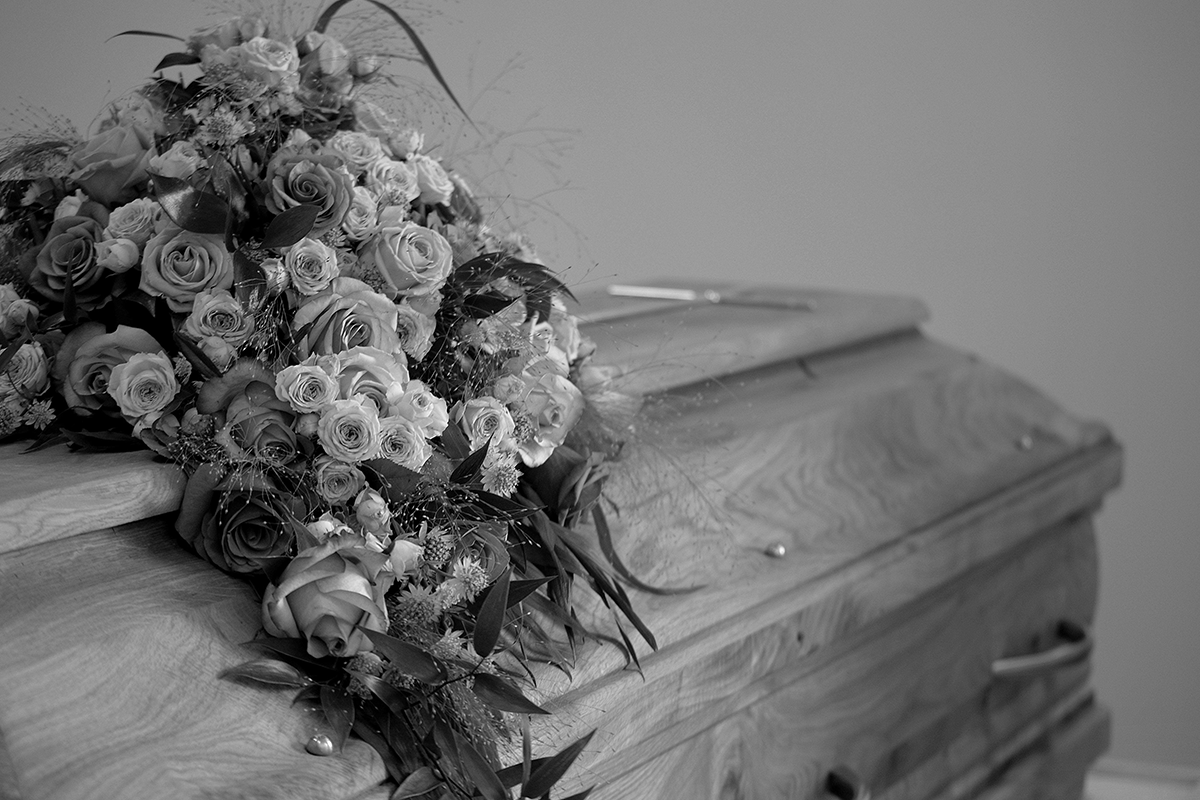Lakeshore Cardinal Funeral Home | Funeral Services & Cremation in Dorval